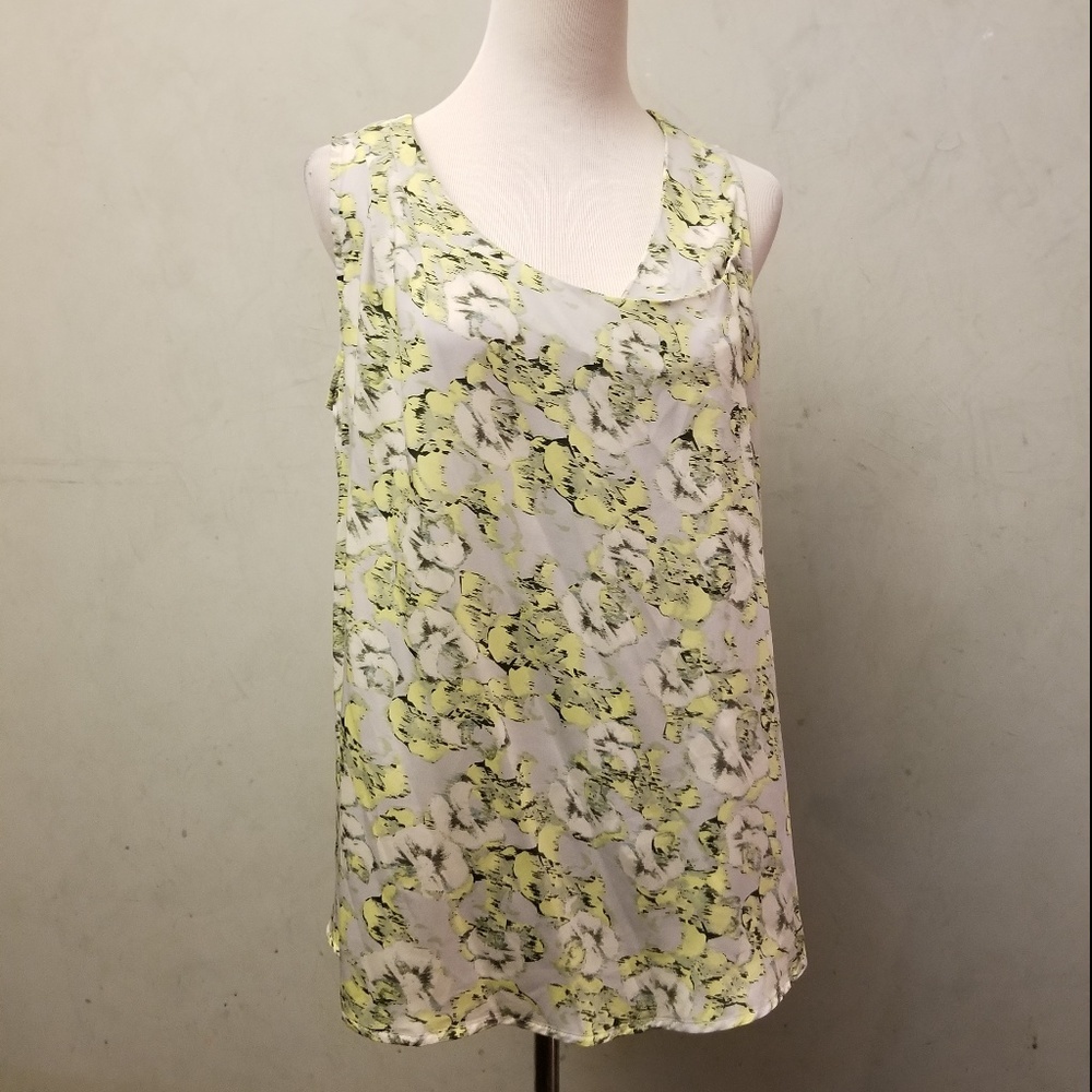 French Connection floral wrap top women's size XS (L12)